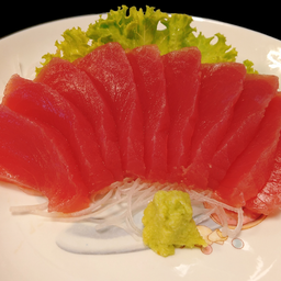 tuna sashimi