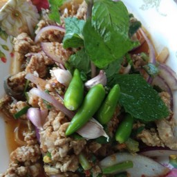 ร้านลาบร้อยเอ็ดลุงทอง