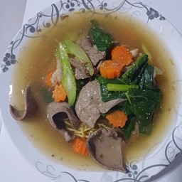 ราดหน้าตับหมี่กรอบ