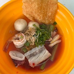 ก๋วยเตี๋ยวโฟทะเล