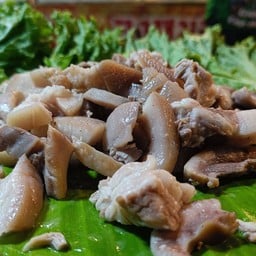 หน้ากากหมูลวกจิ้ม