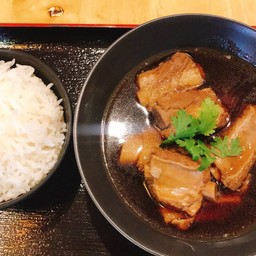 ข้าวซี่โครงหมูตุ๋นนุ่มๆ +น้ำจิ้มซีฟู้ด