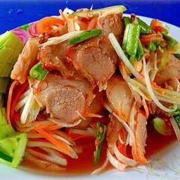 ตำหมูตกครก