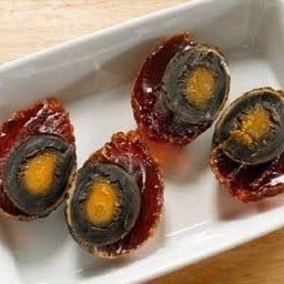 ร้านข้าวหน้าบ้าน