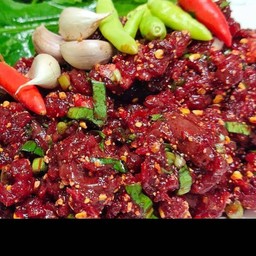 ก้อยเนื้อดิบ