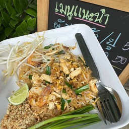 ผัดไทยกุ้งสด /ผัดไทปู