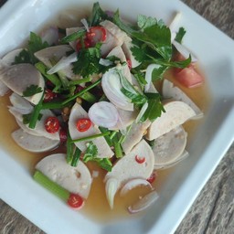 [อร่อยซ่ากับโค้ก] ยำ หมูยอ +  โค้ก ออริจินัล (กระป๋อง)