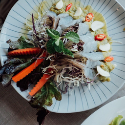 HOT & SPICY PRAWN SALAD WITH WASABI SAUCE