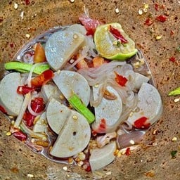 ตำเส้นเล็กไก่ยอ