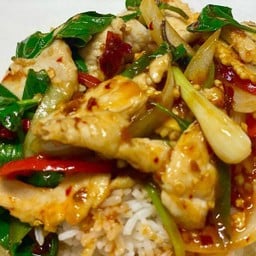 ข้าวราดผัดพริกเผา