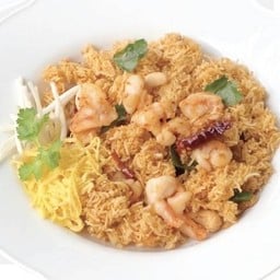 หมี่กรอบผัดไทยกุ้งสด