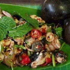 พล่าหอยโข่ง