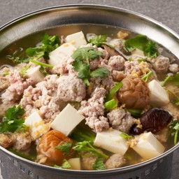 เกียมบ๊วยหมูสับเต้าหู้นิ่ม / แกงจืดเต้าหู้ญี่ปุ่นหมูสับสาหร่าย
