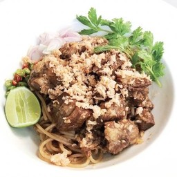 สปาเก็ตตี้ผัดกะปิหมูฮ้อง