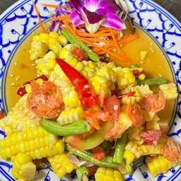 ส้มตำข้าวโพด