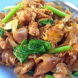 ผัดซีอิ๊วหมู