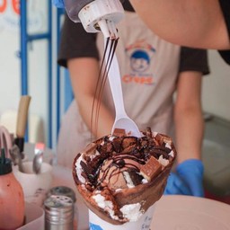 เครปเย็น เครปไอติม  ท๊อปปิ้งแน่นๆ Ice Skate's Crepe