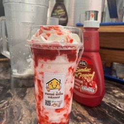 สตอเบอร์รี่นมสดปั่น🍓