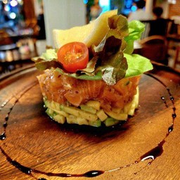 SALMON  TARTARE