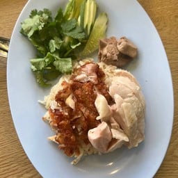 ข้าวมันไก่ผสม ต้ม+ทอด