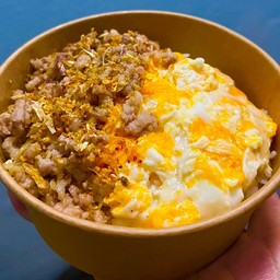 หมูสับกะเเทียม+ไข่ข้น