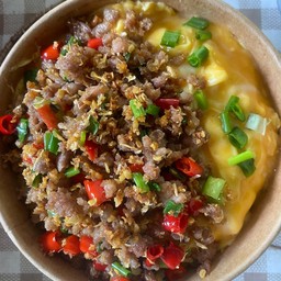 ข้าวไข่ข้น-หมูสับคั่วพริกเกลือ