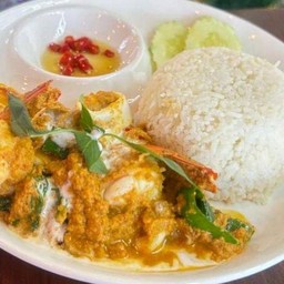 ข้าวผัดปูไข่ข้นคั่วพริกเกลือ ข้าวกับน้ำ