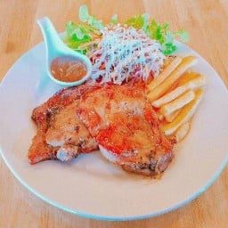 เปิ๊ด-สะ-ก๊าด Bar&Bistro