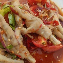 ยำตีนไก่