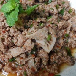 ลาบเนื้อ