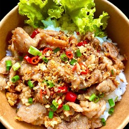 ข้าวไข่ข้น+หมูนุ่มคั่วพริกเกลือ