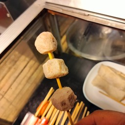 ลูกชิ้นเห็ดหอม