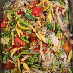 ร้านส้มตำหน้าวัดชัยพร