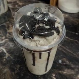 นมสดโอริโอ้ปั่น