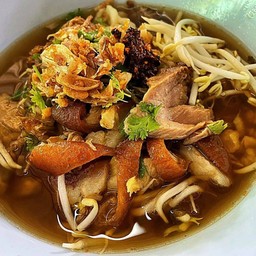 ร้านขาหมูมันไก่ พงษ์วรินคร์