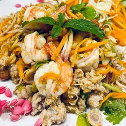 ยำตะไคร้หอม หมูสับกุ้งสด