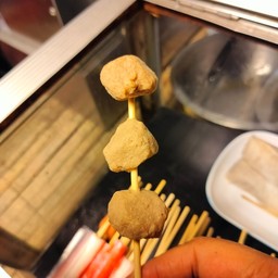 ลูกชิ้นเนื้อ