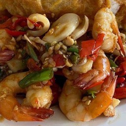 ข้าวผัดพริก