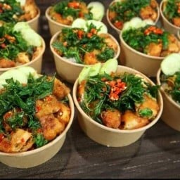 ข้าวกะเพราโคตรอิ่ม & เนื้อย่าง & หมูย่าง บางใหญ่