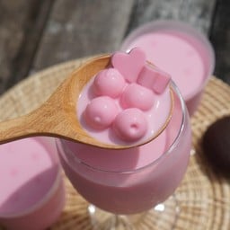 พุดดิ้ง นมสด ลำไย ชาไทย ชาเขียว สตอร์เบอร์รี่นมสด ลพบุรี