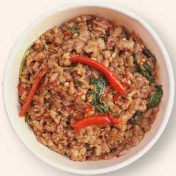 กระเพราหมูสับ