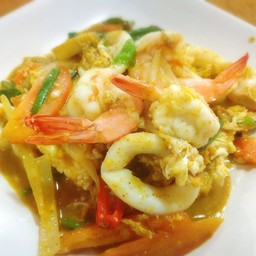 ผัดผงกะหรี่