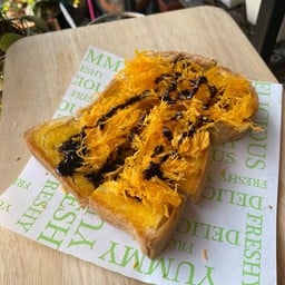 [อร่อยซ่ากับโค้ก] ปังปิ้งช็อคฝอยทอง +  โค้ก ไม่มีน้ำตาล (ขวด) 