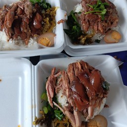 ข้าวขาหมู ต้มเล้ง ซุปเปอร์ตีนไก่