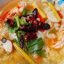 ข้าวต้มต้มยำ