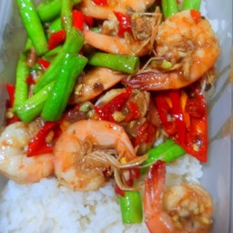 กุ้งผัดกะปิ