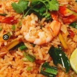 ข้าวผัดต้มยำ