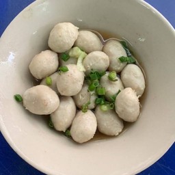 ลูกชิ้นหมูลวก