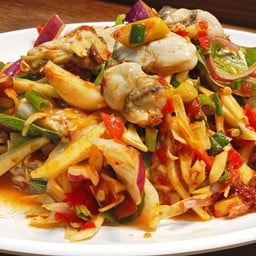 ยำหอยนางลม