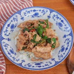 ข้้าวกระเพราะหมูหมัก บ้านจู